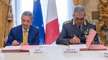 Firmato nuovo protocollo d’intesa tra la GDF e la Banca d'Italia per rafforzare la lotta al riciclaggio e al finanziamento del terrorismo