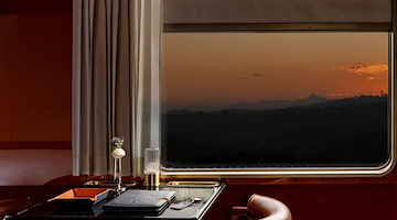Il nuovo Orient Express da Parigi alla Costiera Amalfitana: dal 4 maggio 2026 parte il viaggio tra cultura, storia e panorami 