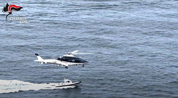 Imbarcazioni troppo vicine alla riva e velocità oltre i limiti: 4 mila euro di multe a Capri