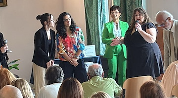 Khalida Popal premiata a Cava de’ Tirreni: la calciatrice che ha sconfitto l’oppressione