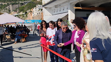 La “Galizia” scende in mare in ricordo di Gigi