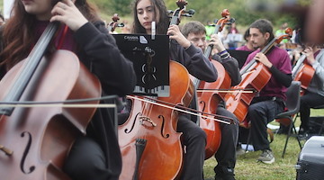 Musica per la pace: al “Concerto dei Mille” c'era anche Tramonti 