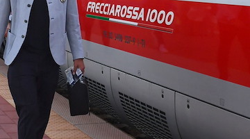 Napoli Centrale accoglie in anteprima il nuovo Frecciarossa 1000 di Trenitalia
