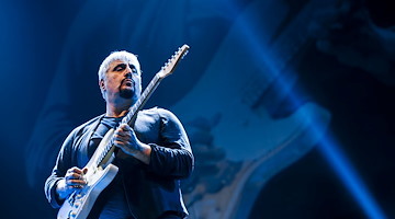 Napoli, domani in Piazza Plebiscito lo show “Pino è - Il viaggio del musicante”