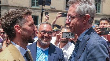 Napoli, Dries Mertens ottiene la cittadinanza onoraria 