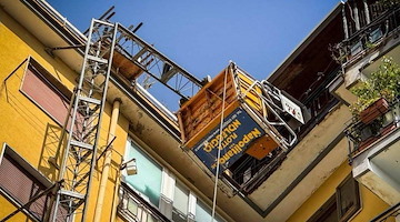 Napoli, due dei tre operai morti lavoravano in nero: quattro indagati per omicidio colposo plurimo