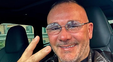Napoli, fatture false ed evasione fiscale dell’Iva: nei guai noto tiktoker. Borrelli: “Soggetto che denunciamo da anni”