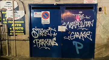 Napoli, sequestra autorimessa abusiva vicino allo Stadio Maradona. Elevate 134 multe e rimosse 110 vetture