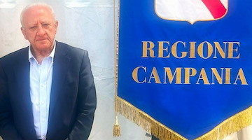 Nove casi di West Nile in Campania, De Luca rassicura: «Situazione sotto controllo, ma serve attenzione»