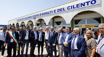Nuova denominazione per lo scalo salernitano: da oggi “Aeroporto di Salerno Costa d’Amalfi e del Cilento”