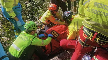Operaio ferito durante lavori boschivi a Montella: intervento congiunto di 118, CNSAS ed elisoccorso