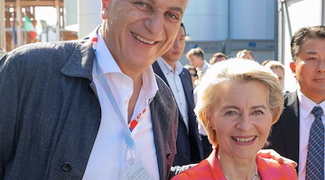 Osaka, Caputo incontra Ursula von der Leyen all'EXPO 2025: «Difendiamo la PAC, no al fondo unico»