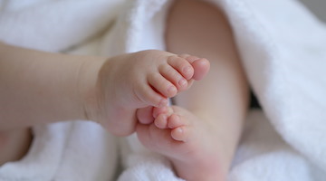 Parto improvviso a "Villa Malta" di Sarno: mamma dà alla luce una bimba di 3,6 kg al pronto soccorso 