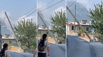 Paura a Vico Equense, durante lavori cede palo Enel che invade parte della careggiata 