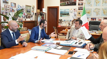 Ponte sullo Stretto, Salvini incontra il sindaco di Messina: priorità a progetti per rete idrica, stradale e unità residenziali