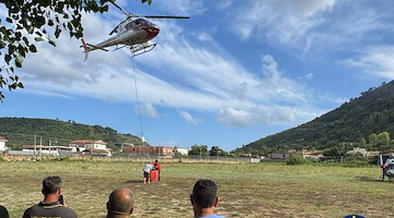 Pozzuoli, domato il nuovo incendio sul monte Barbaro