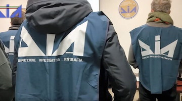 Racket camorristico tra Campania e Basilicata, imprenditori sotto ricatto: fermati i responsabili