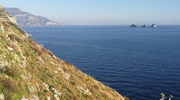 Riapre il Campo Boe a Le Mortelle: tutela del mare e ormeggi sostenibili nell'Area Marina Protetta Punta Campanella