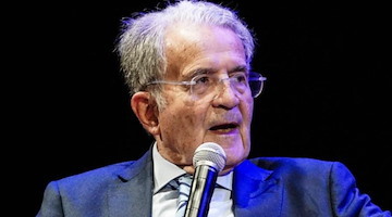 Romano Prodi, quando il ritorno sulle scene diventa un passo falso