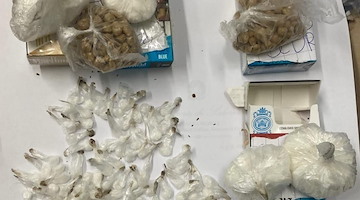 Salerno, arrestato spacciatore con cocaina ed eroina