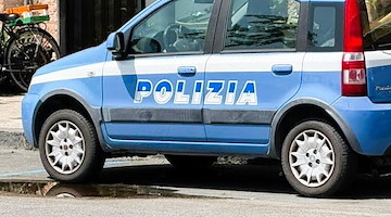Salerno, intensificati i controlli sul territorio: espulsioni e rimpatri per cittadini stranieri irregolari