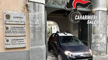 Salerno, rapina un uomo sul lungomare: arrestato