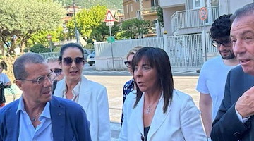 Sanità, Vietri (FdI): “De Luca maestro assoluto di clientelismo. Attacca Fratelli d'Italia per coprire disastri che ha creato”