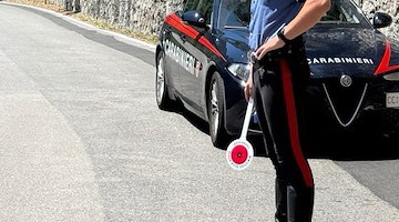 Scala, 45enne fermato con droga e contanti: denunciato dai Carabinieri