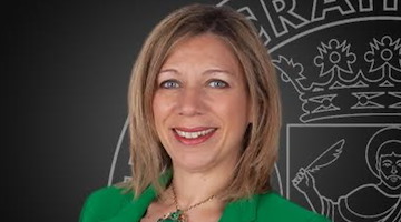Serena Serravalle è il nuovo Presidente del Consiglio didattico di Economia, Impresa e Territorio dell'Unisa