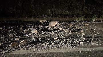 Smottamenti nella notte a Cetara e Maiori. Disposto il senso unico alternato sulla Statale Amalfitana