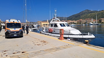 Sub colto da malore salvato in mare ad Ascea: provvidenziale l’intervento della Guardia Costiera