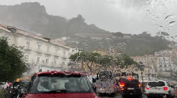 Temporali e vento forte in Campania: scatta l’allerta gialla dalle 13