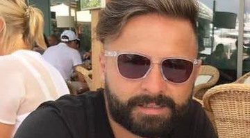Tragedia a Pozzuoli: morto in un incidente in scooter Romeo Fiandra, ferita la moglie