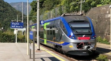 Vietri sul Mare, sospesa la circolazione ferroviaria sulla linea Salerno-Nocera Inferiore dal 15 giugno al 15 luglio