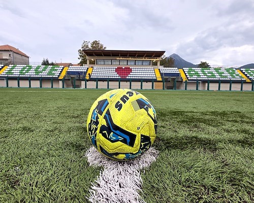 Agerola inaugura le nuove tribune dello stadio comunale