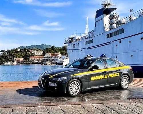 Ischia, controlli su B&B e case vacanze: 36 strutture irregolari, 110mila euro non dichiarati