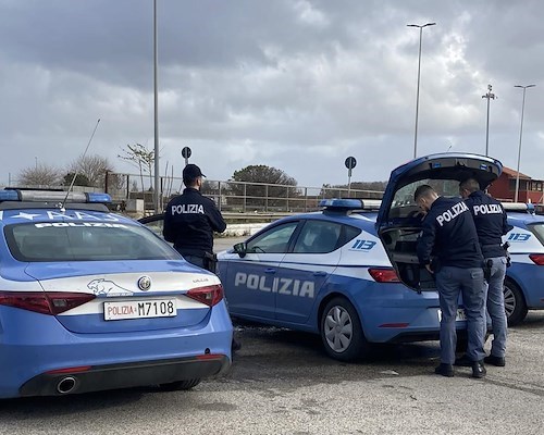 Operazione interforze ad "Alto Impatto" a Castel Volturno: arrestato 24enne per armi e traffico di stupefacenti 