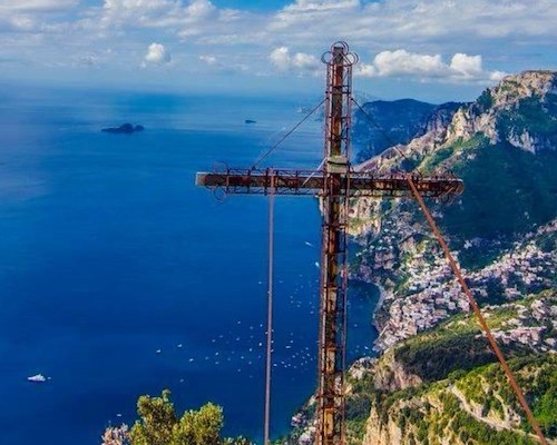 Positano, tutto pronto per la festa dell’Esaltazione della Santa Croce / PROGRAMMA 