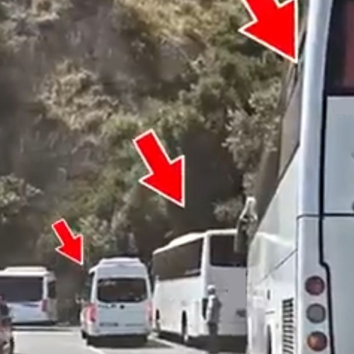 A Positano carreggiate "ostaggio" dei bus turistici 