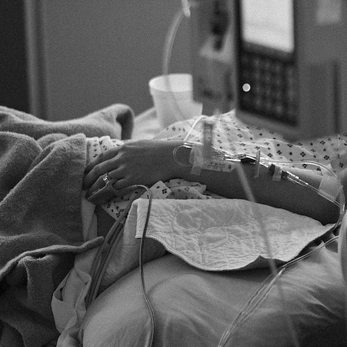 Donna in ospedale <br />&copy; Pixabay