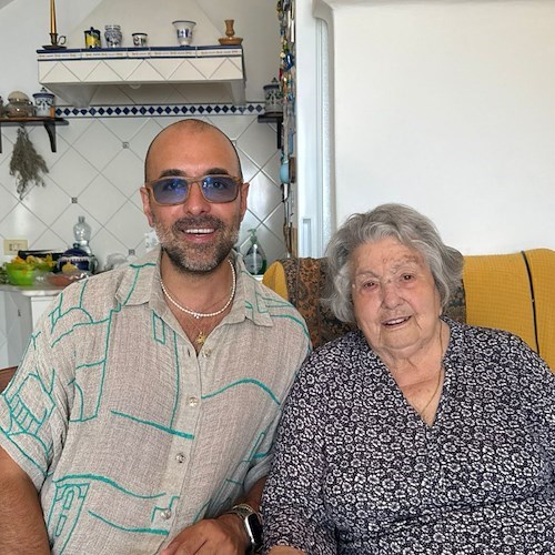 Ivan Mastro con la nonna Assunta