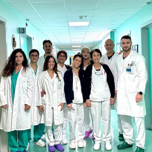 Bimba di 7 anni rischia di perdere un occhio, salvata da un delicato intervento all’Ospedale di Polla