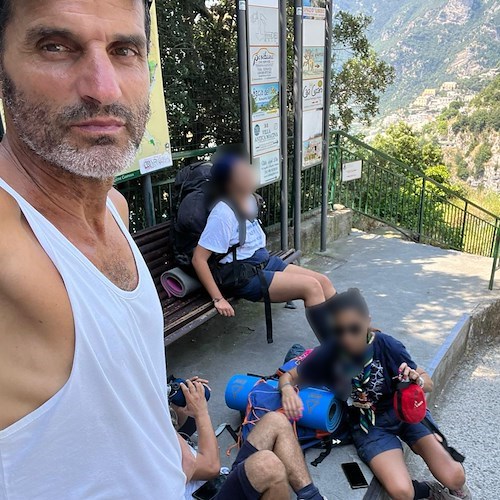 Caldo e stanchezza per un gruppo di Boy scout aiutati dai Carabinieri con il supporto di Fabio Fusco 