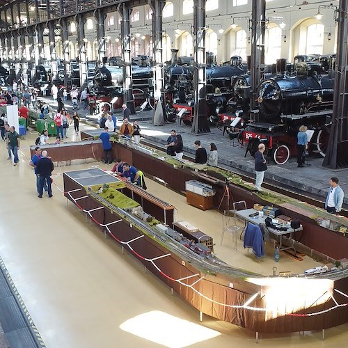 “Ferrovie in miniatura”: a Pietrarsa la VI edizione tra plastici, locomotive storiche e laboratori per tutte le età