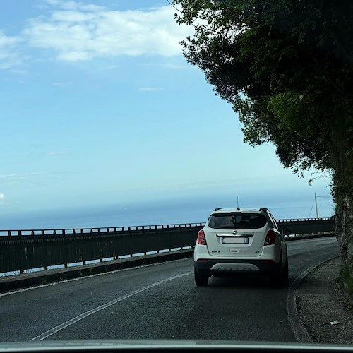 Auto<br />&copy; Maria Abate