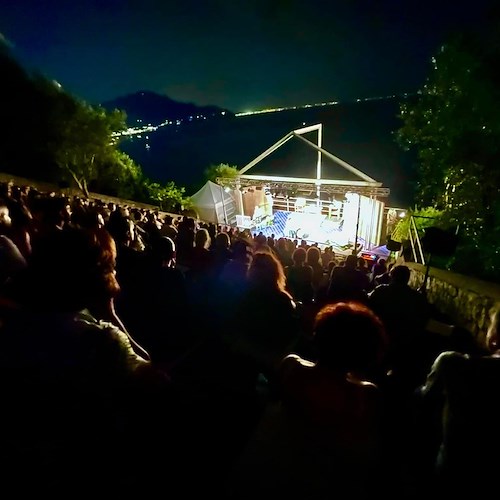 "I Love Conca": ricco calendario di eventi estivi a Conca dei Marini tra teatro, cinema, musica e gastronomia