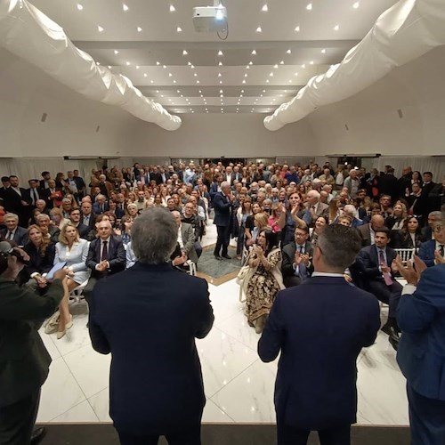 In 800 a Ercolano per costruire la Campania del futuro. Tra i presenti anche il sindaco di Minori Andrea Reale