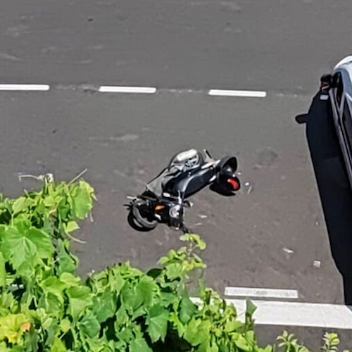 Incidente a Castiglione, coinvolti auto e scooter: uomo in ospedale 