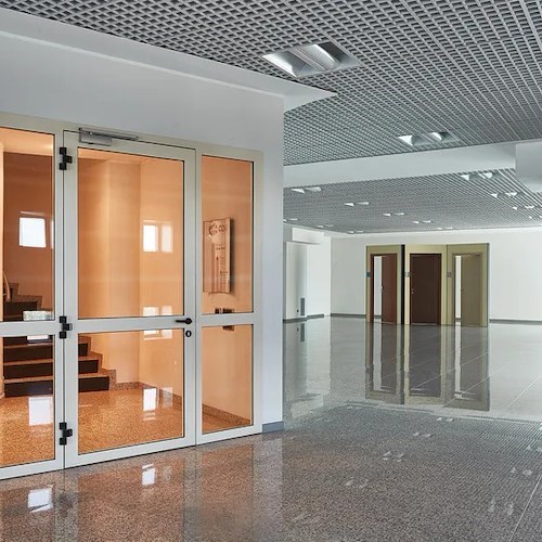 Lauro & Company: porte su misura tra qualità e sicurezza