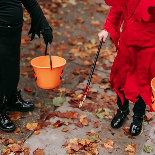 Maiori, “Il Vicolo Stregato”: 31 ottobre magia e divertimento in Via Casa Mannini